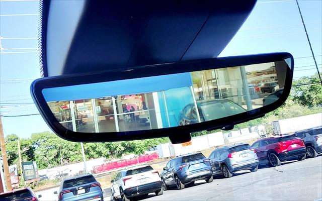 2024 GMC Sierra 1500 4WD Crew Cab Short Box AT4