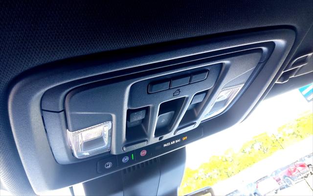 2024 GMC Sierra 1500 4WD Crew Cab Short Box AT4