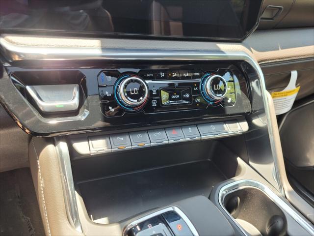 2025 GMC Sierra 1500 4WD Crew Cab Short Box Denali