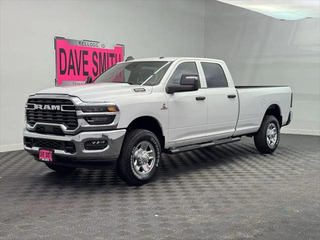 2025 RAM Ram 3500 RAM 3500 TRADESMAN CREW CAB 4X4 8 BOX