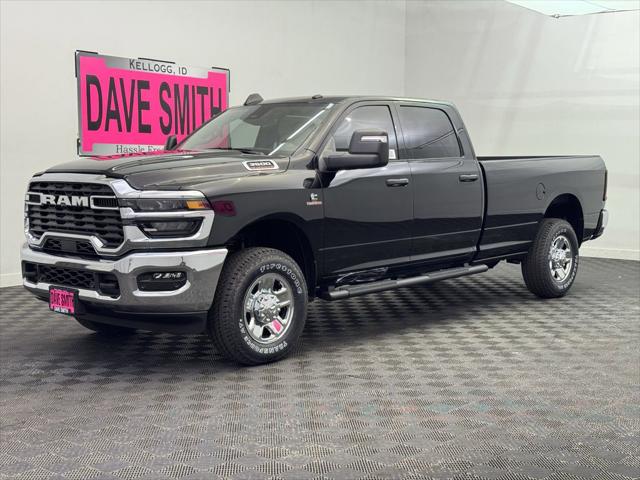 2025 RAM Ram 3500 RAM 3500 TRADESMAN CREW CAB 4X4 8 BOX