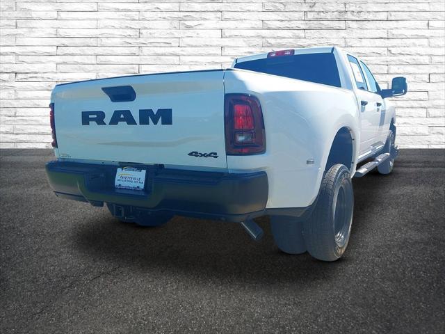 2025 RAM Ram 3500 RAM 3500 TRADESMAN CREW CAB 4X4 8 BOX