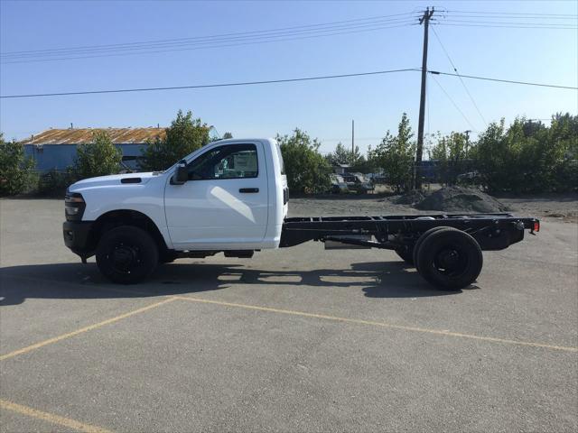 2025 RAM Ram 3500 Chassis Cab RAM 3500 TRADESMAN CHASSIS REGULAR CAB 4X4 84 CA 2025 RAM Ram 3500 Chassis Cab RAM 3500 TRADESMAN CHASSIS REGULAR CAB 4X4 84 CA
