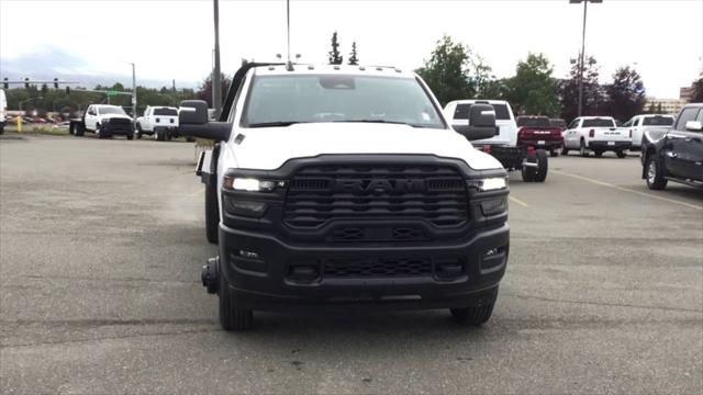 2025 RAM Ram 3500 Chassis Cab RAM 3500 TRADESMAN CHASSIS REGULAR CAB 4X4 84 CA