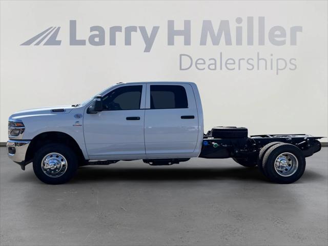 2025 RAM Ram 3500 Chassis Cab RAM 3500 TRADESMAN CREW CAB CHASSIS 4X4 60 CA