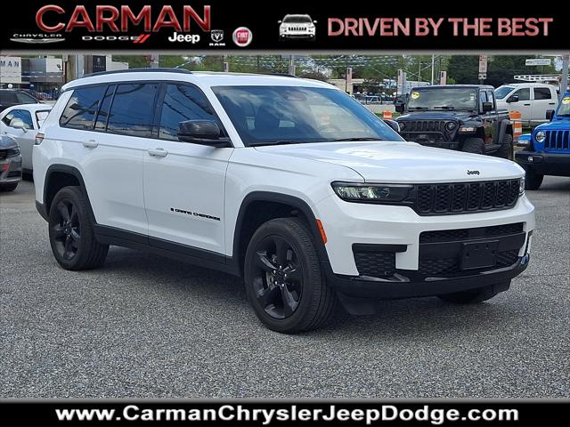 2023 Jeep Grand Cherokee L Altitude 4x4 2023 Jeep Grand Cherokee L Altitude 4x4