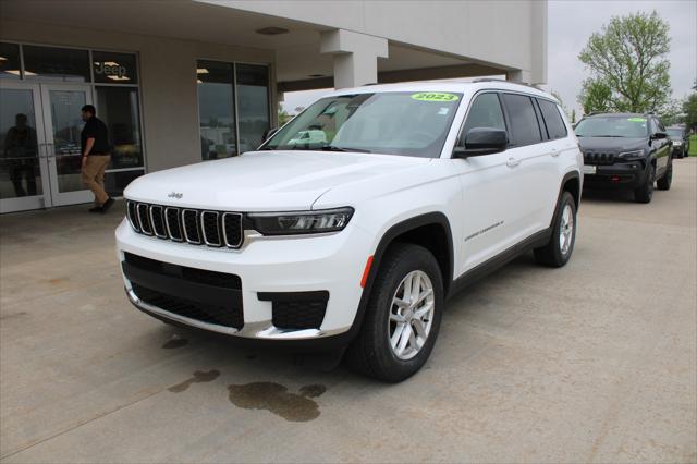 2023 Jeep Grand Cherokee L Laredo 4x4