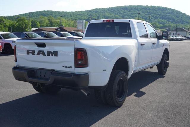 2025 RAM Ram 3500 RAM 3500 TRADESMAN CREW CAB 4X4 8 BOX