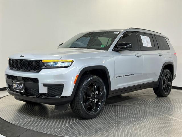 2022 Jeep Grand Cherokee L Altitude 4x4