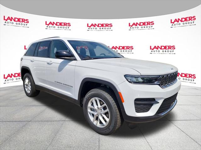 2025 Jeep Grand Cherokee Laredo X 4x4