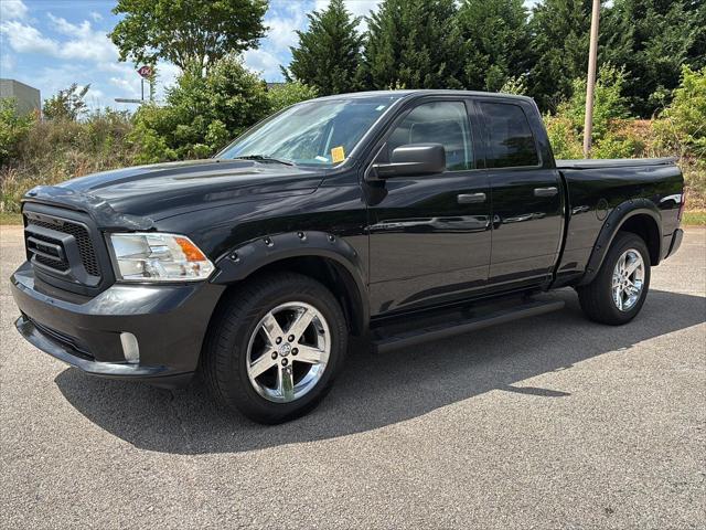 2017 RAM 1500 Express Quad Cab 4x2 64 Box