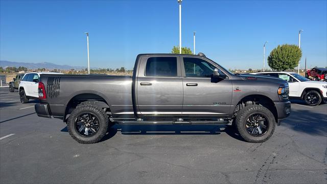 2022 RAM 2500 Big Horn Crew Cab 4x4 64 Box