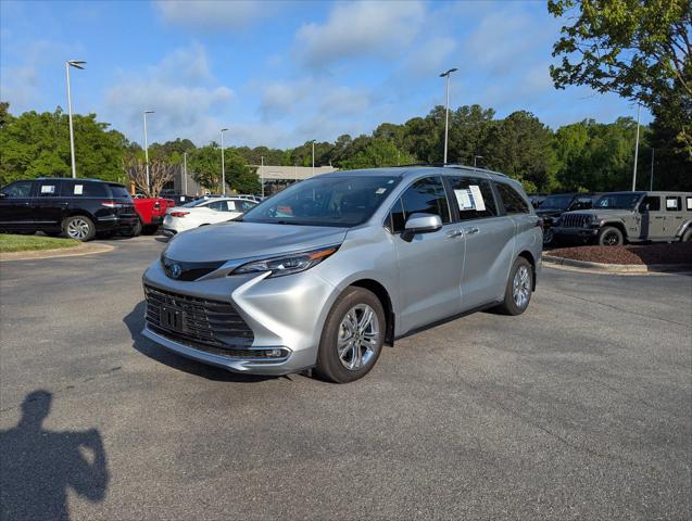 2024 Toyota Sienna Platinum