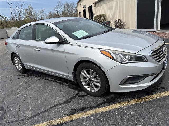 2016 Hyundai Sonata SE