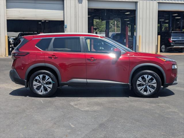 2022 Nissan Rogue SV FWD