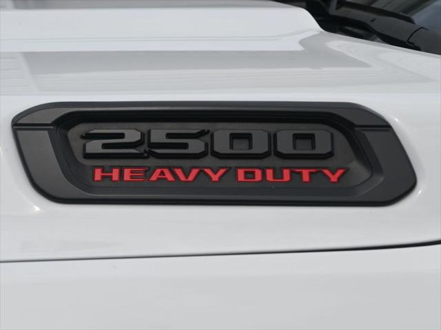 2024 RAM 2500 Tradesman Crew Cab 4x4 8 Box