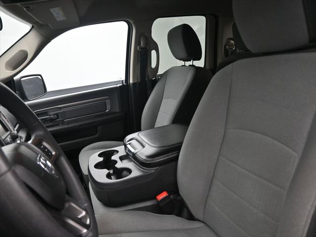 2024 RAM 1500 Classic SLT Quad Cab 4x4 64 Box