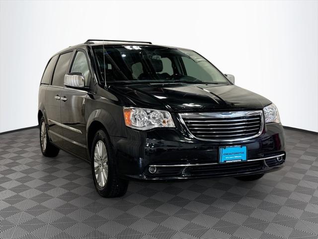 2013 Chrysler Town and Country Limited