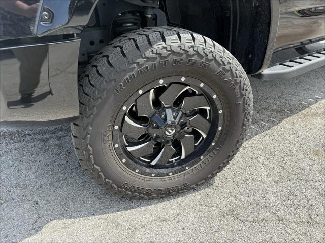 2024 Nissan TITAN Crew Cab PRO-4X 4x4
