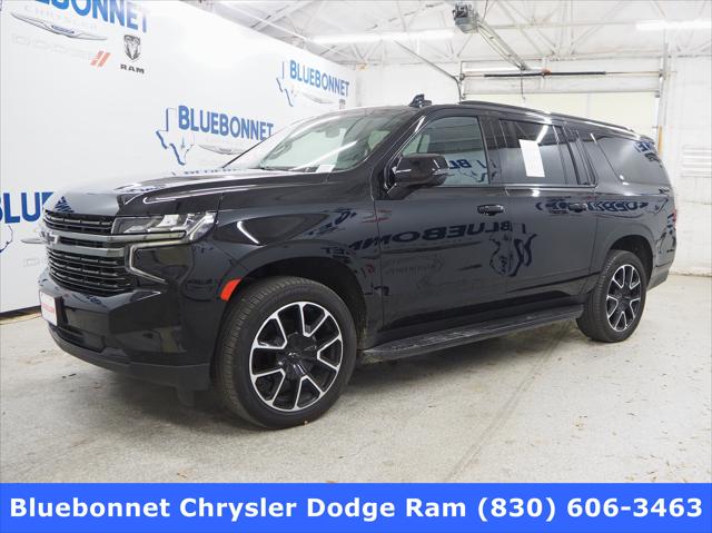 2022 Chevrolet Suburban 4WD RST