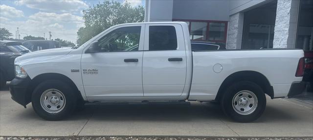 2017 RAM 1500 Tradesman Quad Cab 4x4 64 Box