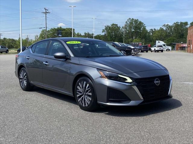 2023 Nissan Altima SV FWD