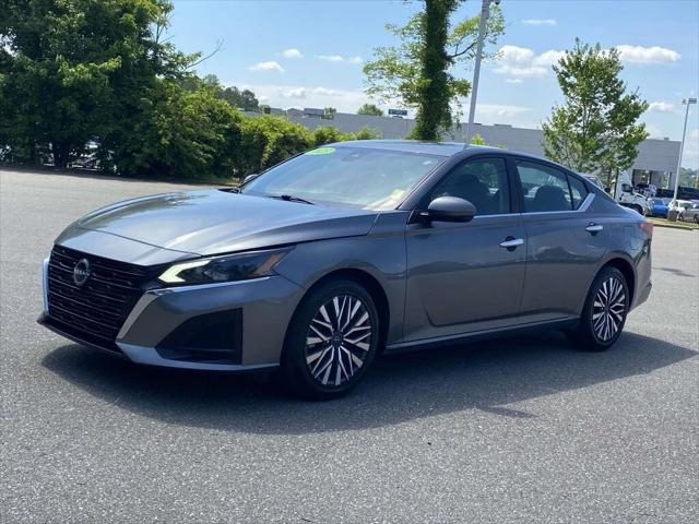 2023 Nissan Altima SV FWD