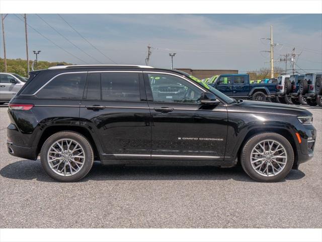 2022 Jeep Grand Cherokee Summit 4x4