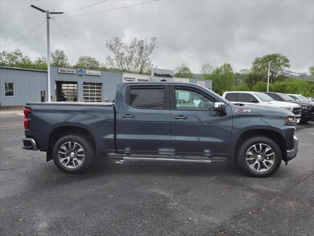 2020 Chevrolet Silverado 1500 4WD Crew Cab Short Bed LT