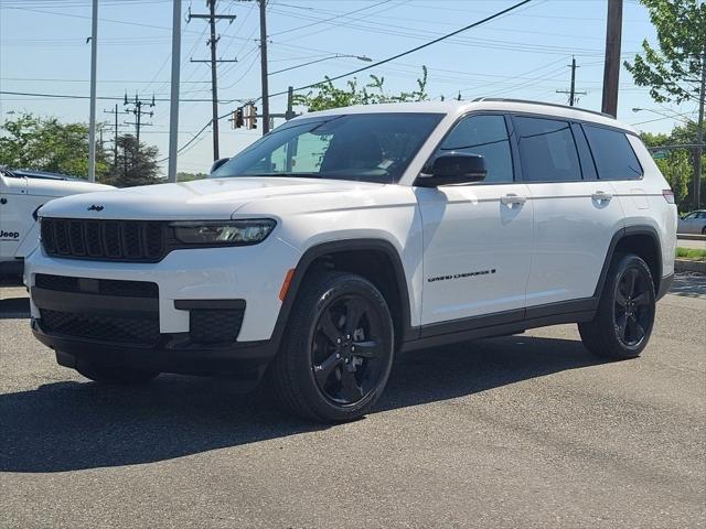 2022 Jeep Grand Cherokee L Altitude 4x4