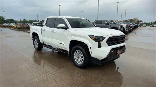 2024 Toyota Tacoma SR5 4WD
