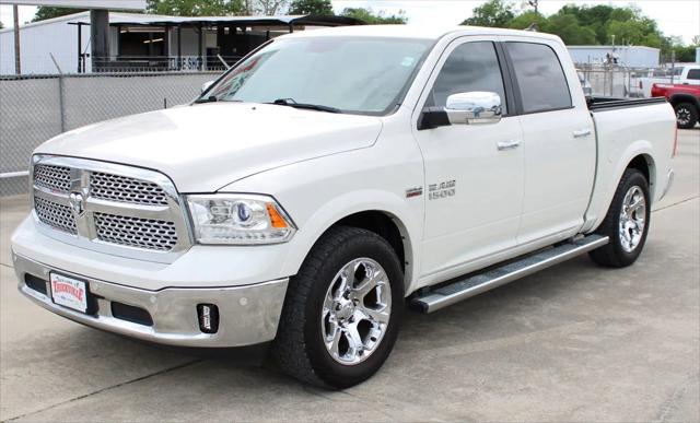 2017 RAM 1500 Laramie Crew Cab 4x2 57 Box