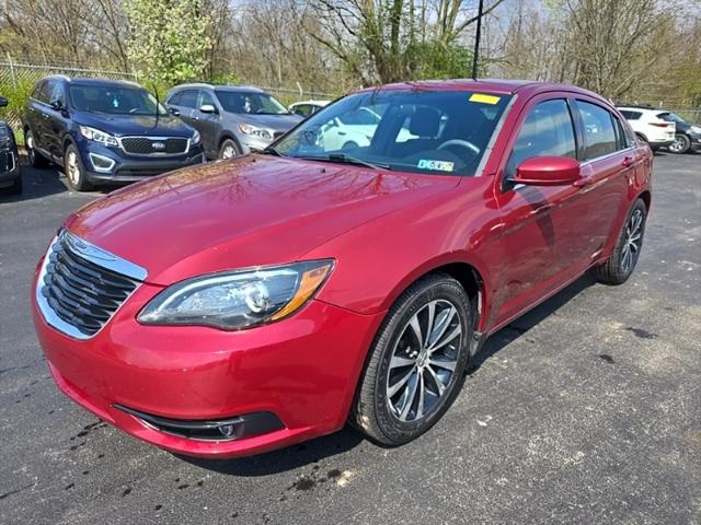 2014 Chrysler 200 Touring