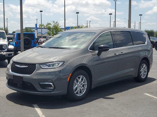 2025 Chrysler Pacifica PACIFICA SELECT