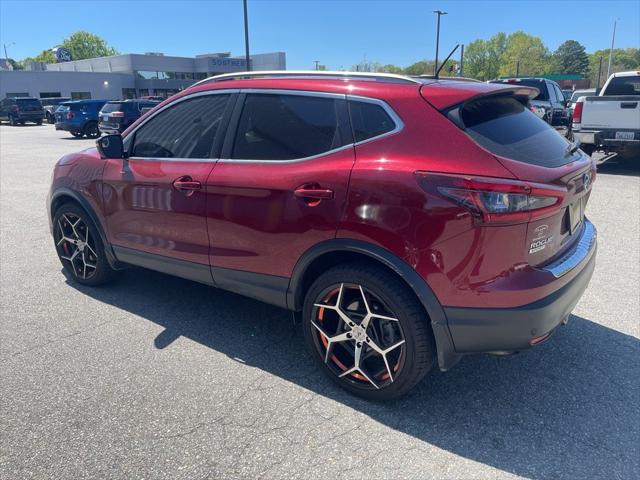 2022 Nissan Rogue Sport SL AWD Xtronic CVT