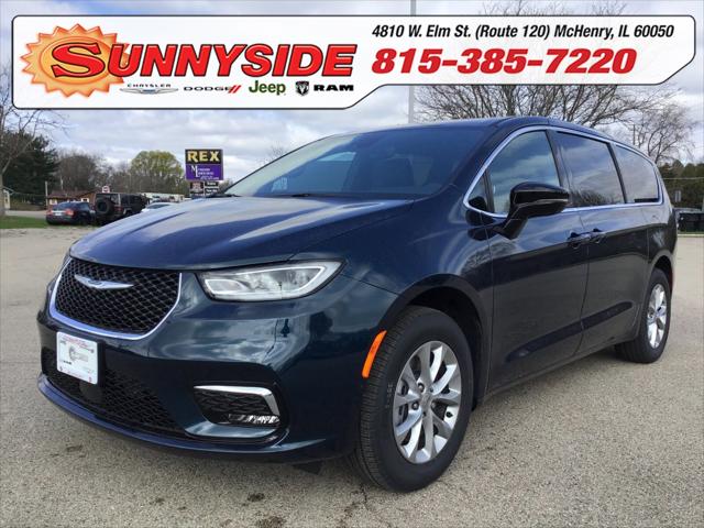 2025 Chrysler Pacifica PACIFICA SELECT AWD