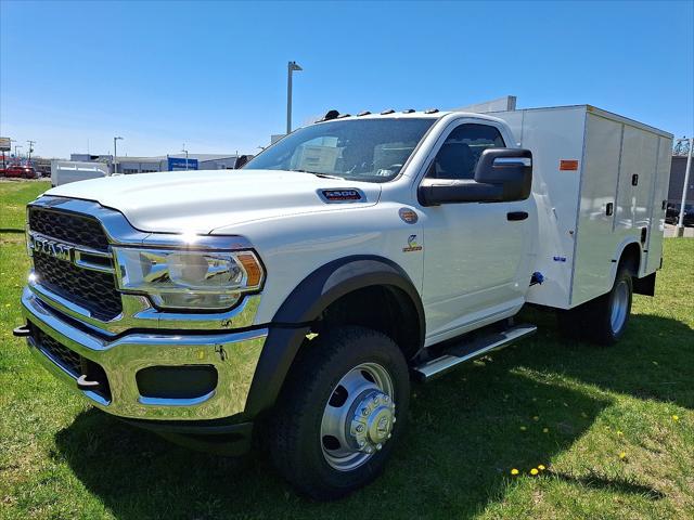 2024 RAM Ram 5500 Chassis Cab RAM 5500 TRADESMAN CHASSIS REGULAR CAB 4X4 60 CA