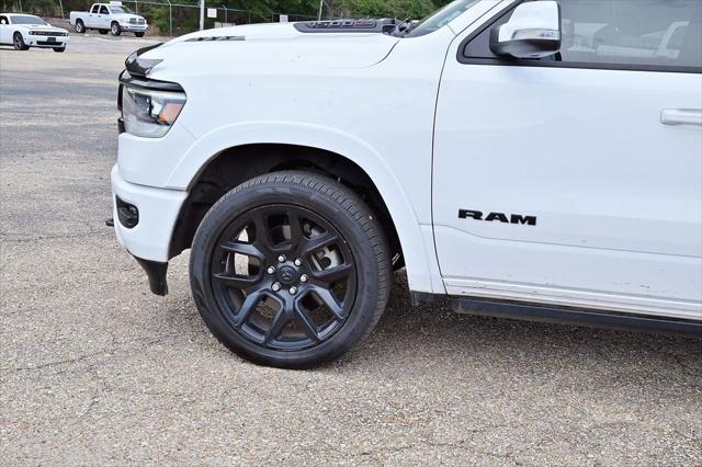 2020 RAM 1500 Laramie Crew Cab 4x4 57 Box