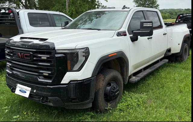 2024 GMC Sierra 3500HD 4WD Crew Cab Long Bed Pro