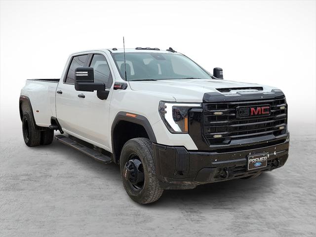 2024 GMC Sierra 3500HD 4WD Crew Cab Long Bed Pro