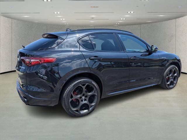 2022 Alfa Romeo Stelvio Veloce Ti AWD
