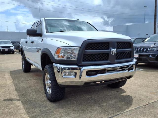 2017 RAM 2500 Tradesman Crew Cab 4x4 64 Box
