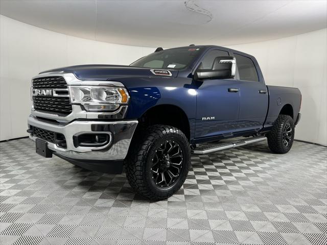 2024 RAM 2500 Big Horn Crew Cab 4x4 64 Box