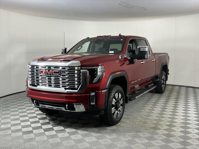 2024 GMC Sierra 3500HD 4WD Crew Cab Standard Bed Denali