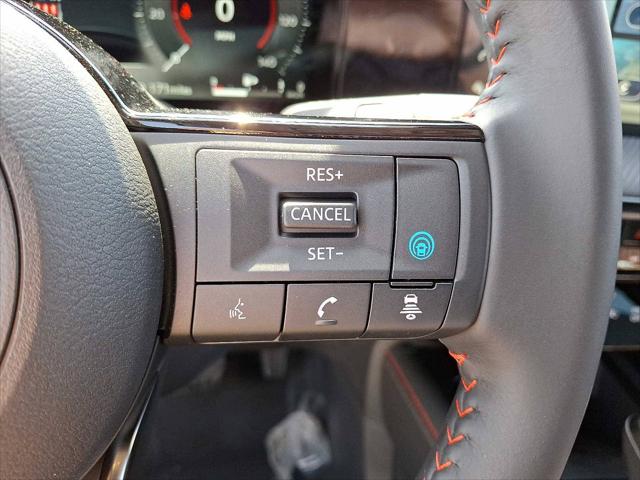 2025 Nissan Kicks SR Intelligent AWD