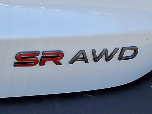 2025 Nissan Kicks SR Intelligent AWD