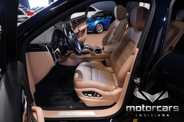 2021 Porsche Cayenne Standard