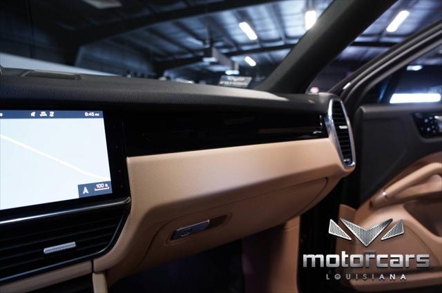 2021 Porsche Cayenne Standard