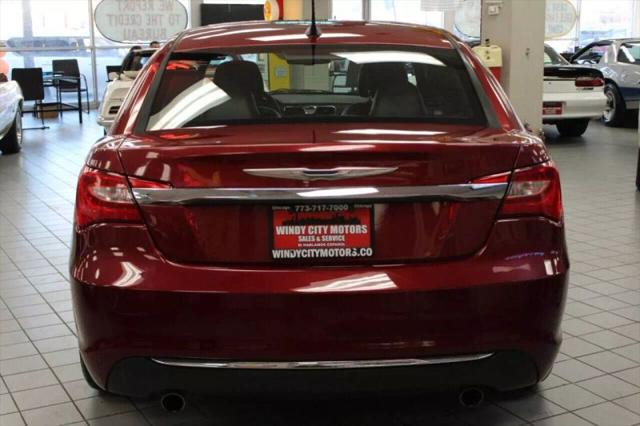 2013 Chrysler 200 Limited