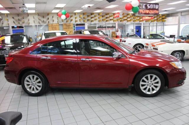 2013 Chrysler 200 Limited